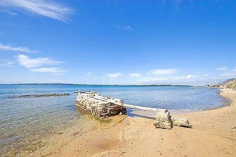 Beachfront Skoblar Holiday Home With Seaview Privlaka  0*, Privlaka (Zadar) Croatia