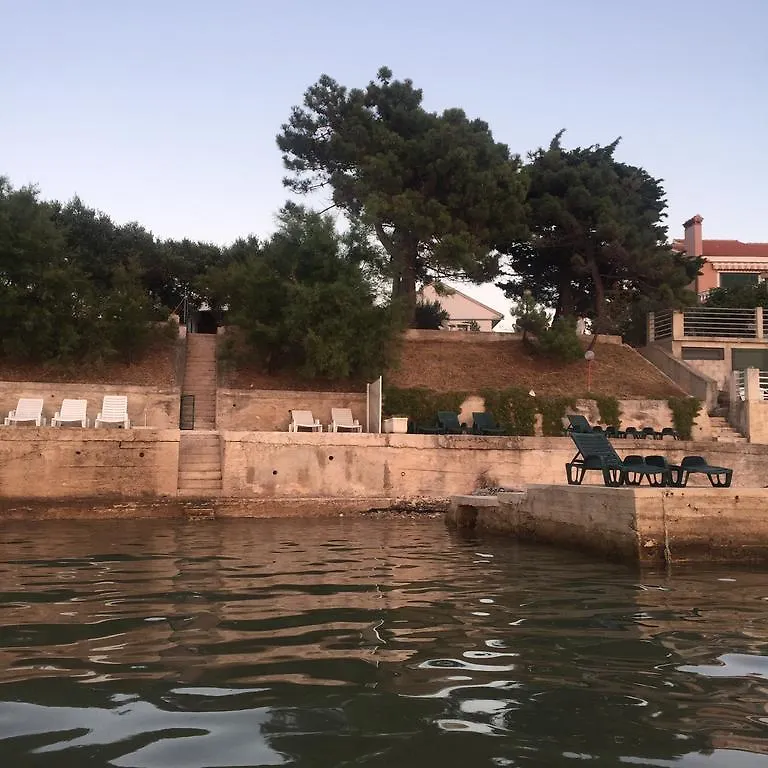 Beachfront Skoblar Holiday Home With Seaview Privlaka  0*, Privlaka (Zadar) Croatia
