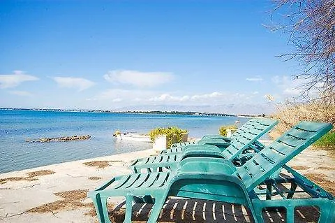 Beachfront Skoblar Holiday Home With Seaview Privlaka  Privlaka (Zadar)